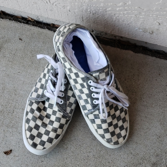 80's checkerboard vans
